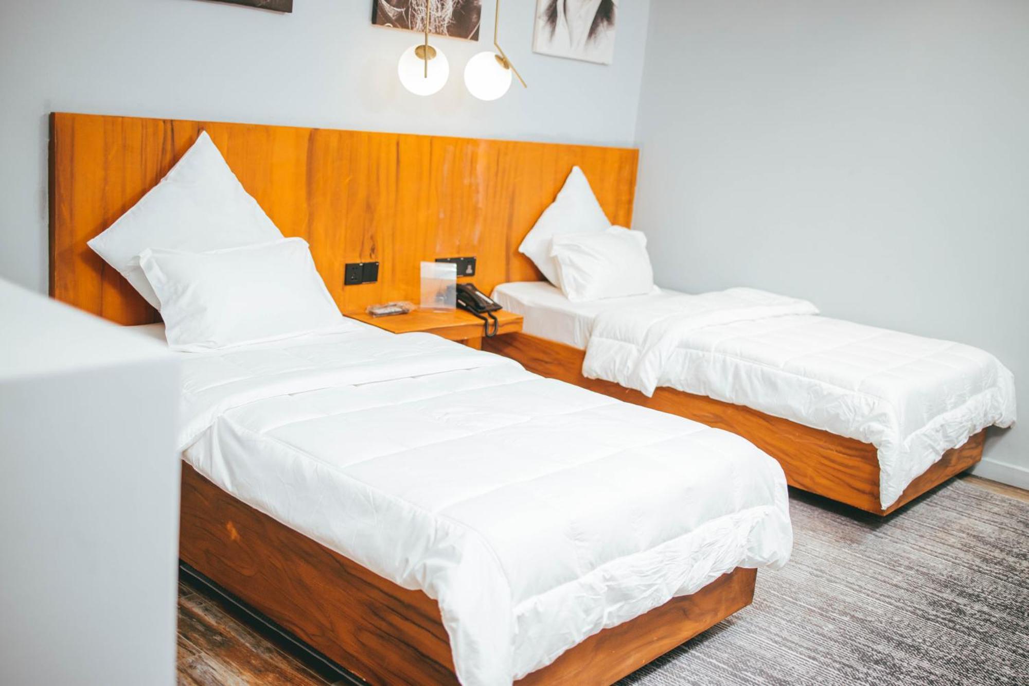 Burundi Palace Boutique Hotel Bujumbura Esterno foto